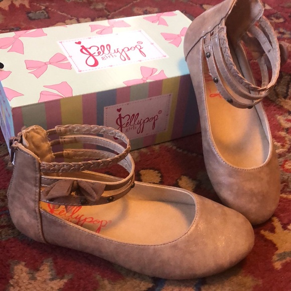 EUC Jellypop Marybeth Flats with Memory Foam - Picture 2 of 9